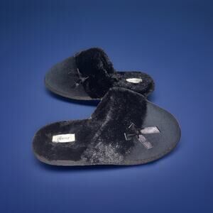 Soma Plush Faux Fur Classic Grey House/Lounge Slippers Size: L 8/9